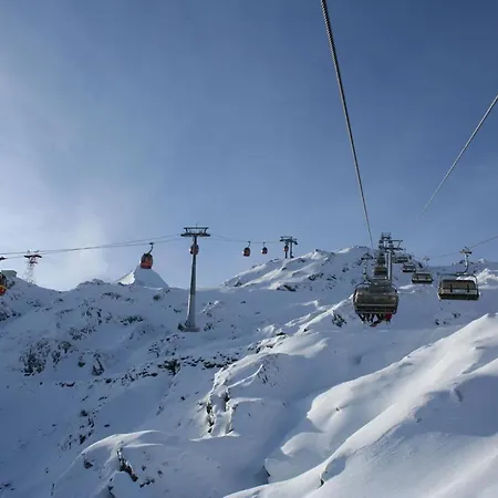 Alpinresort 11 * カプルーン