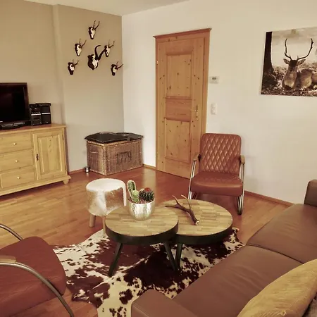 Alpinresort 11 カプルーン