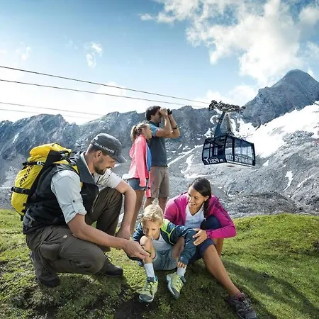 Alpinresort 11 *